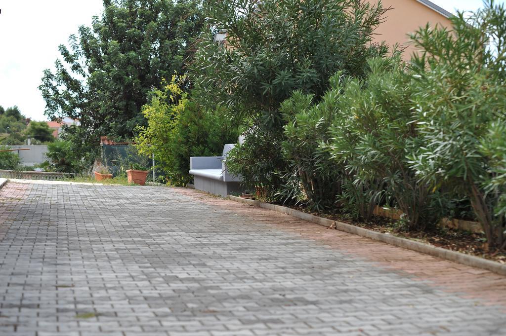 Villa Bianca Traù Esterno foto